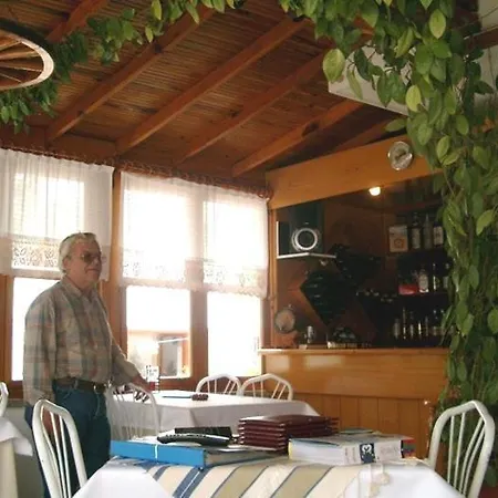 Emin Apart Apartament